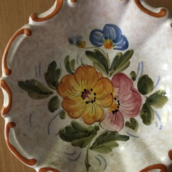 Beautiful hand painted Kirsch Keramik ceramic small bowl plate wall hanging - Picture 2 of 3